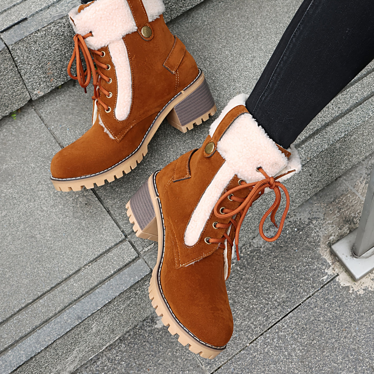 Scarlet Trail Boots