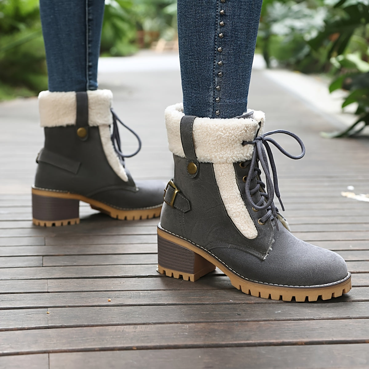 Scarlet Trail Boots