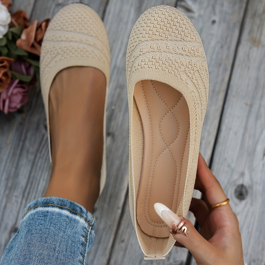 FlexFit Round Toe Flats