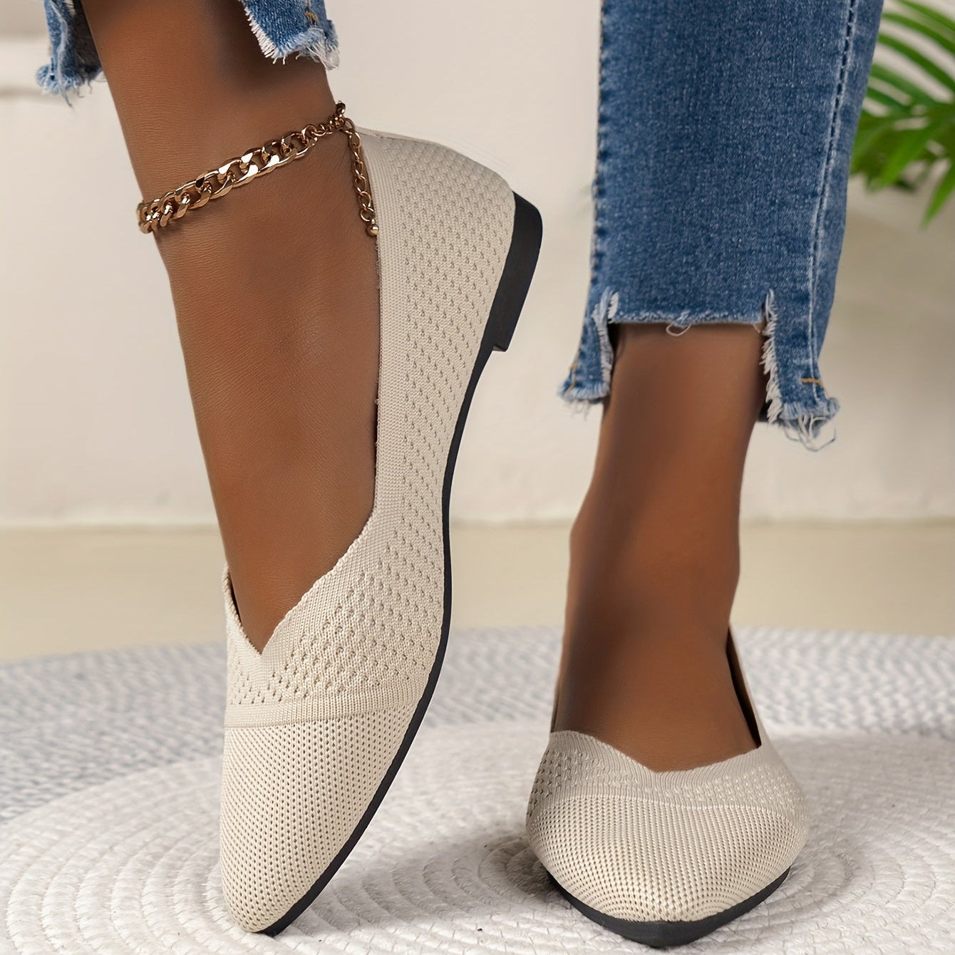 Chic Everyday Pointed Flats