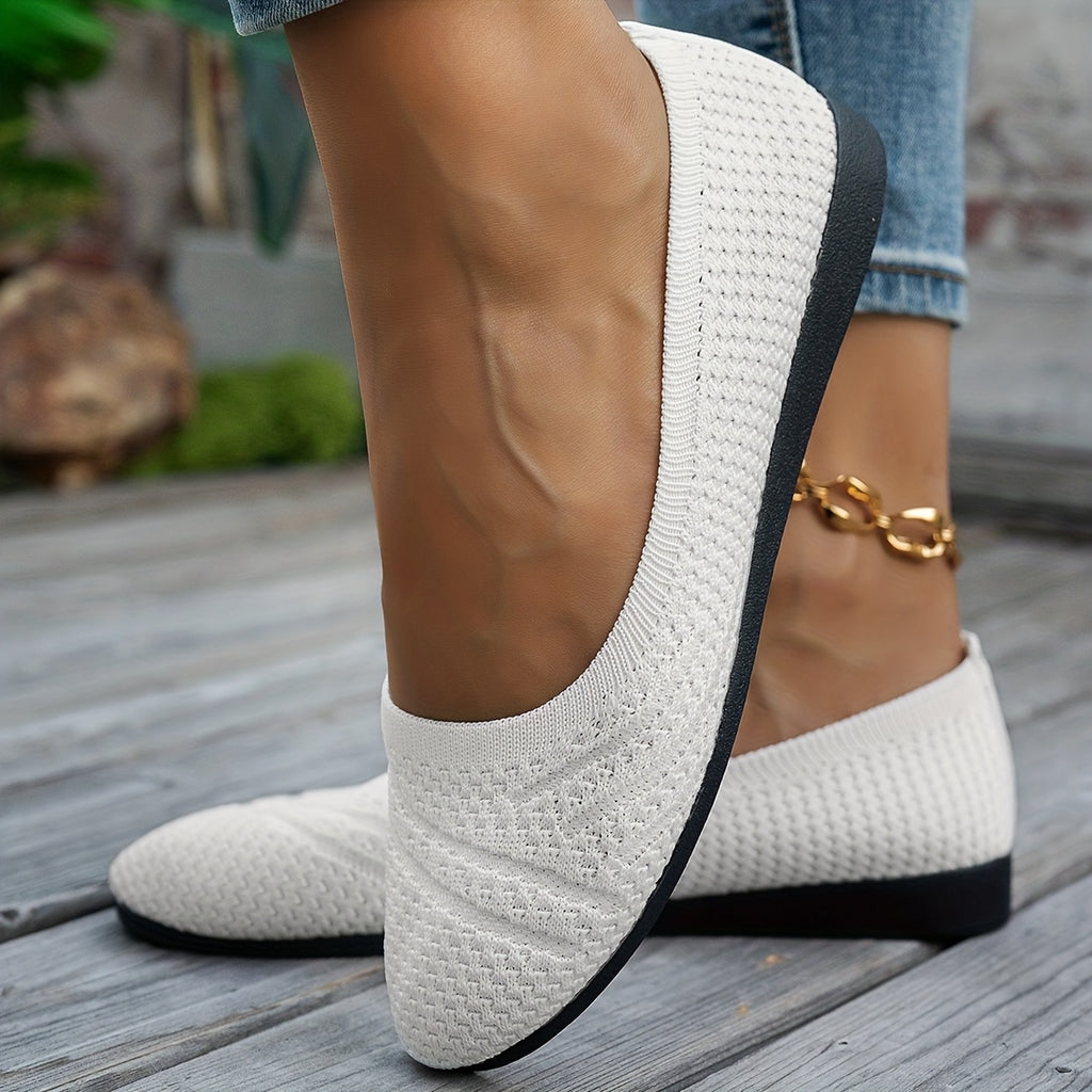 FlexFit Round Toe Flats