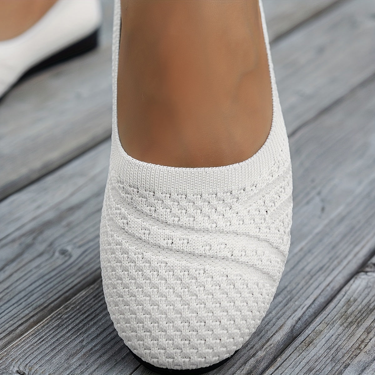 FlexFit Round Toe Flats